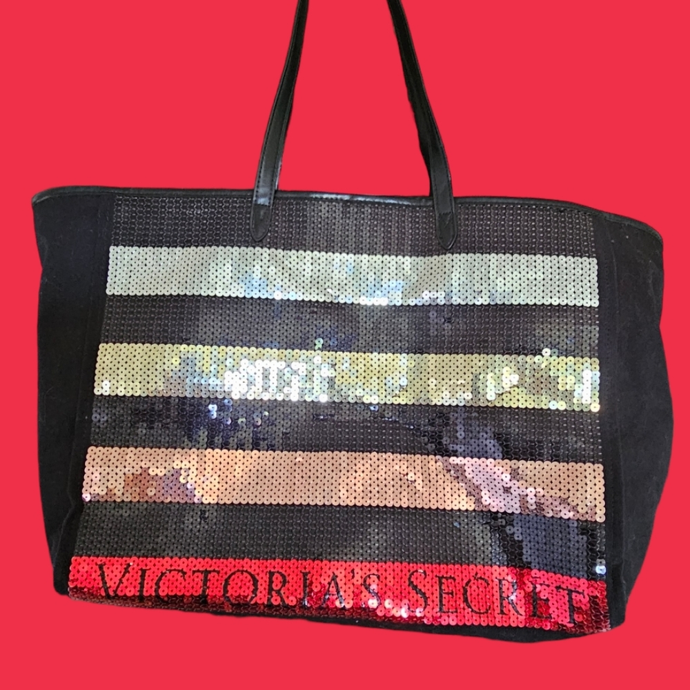 Victoria's Secret shopper bag